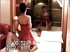 Koreanske milf snyd på mand med hvid kæreste